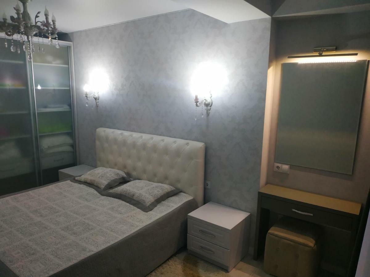 Apartament Lux Sect. Riscani Chisinau Exterior foto